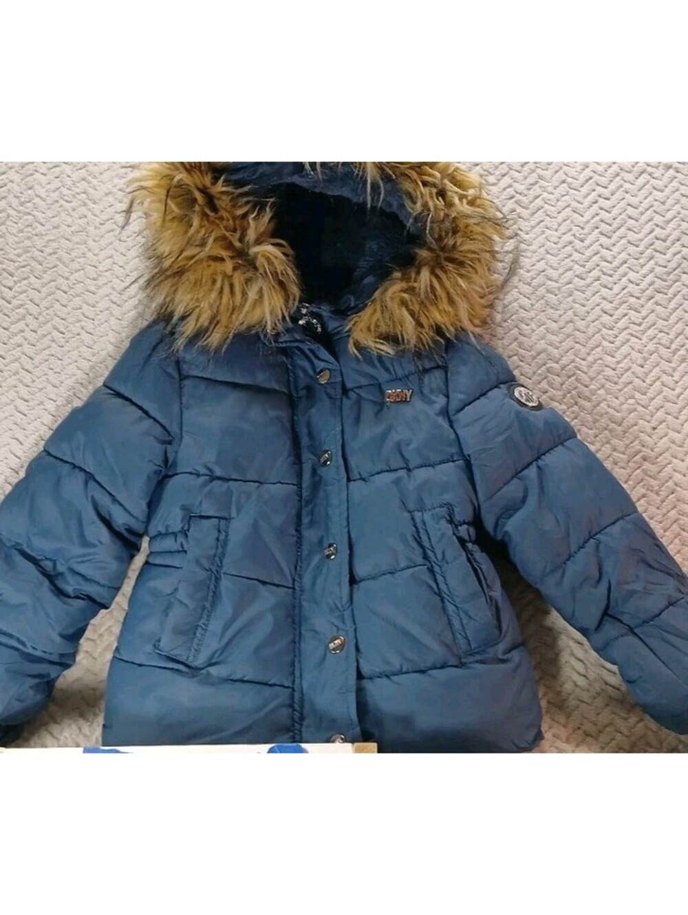 DKNY - Girls Size 5/6 - Peacock Color  Hooded Anorak Coat With Faux Fur Trim